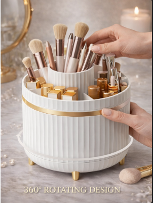 360 ° Rotating Makeup Organizer